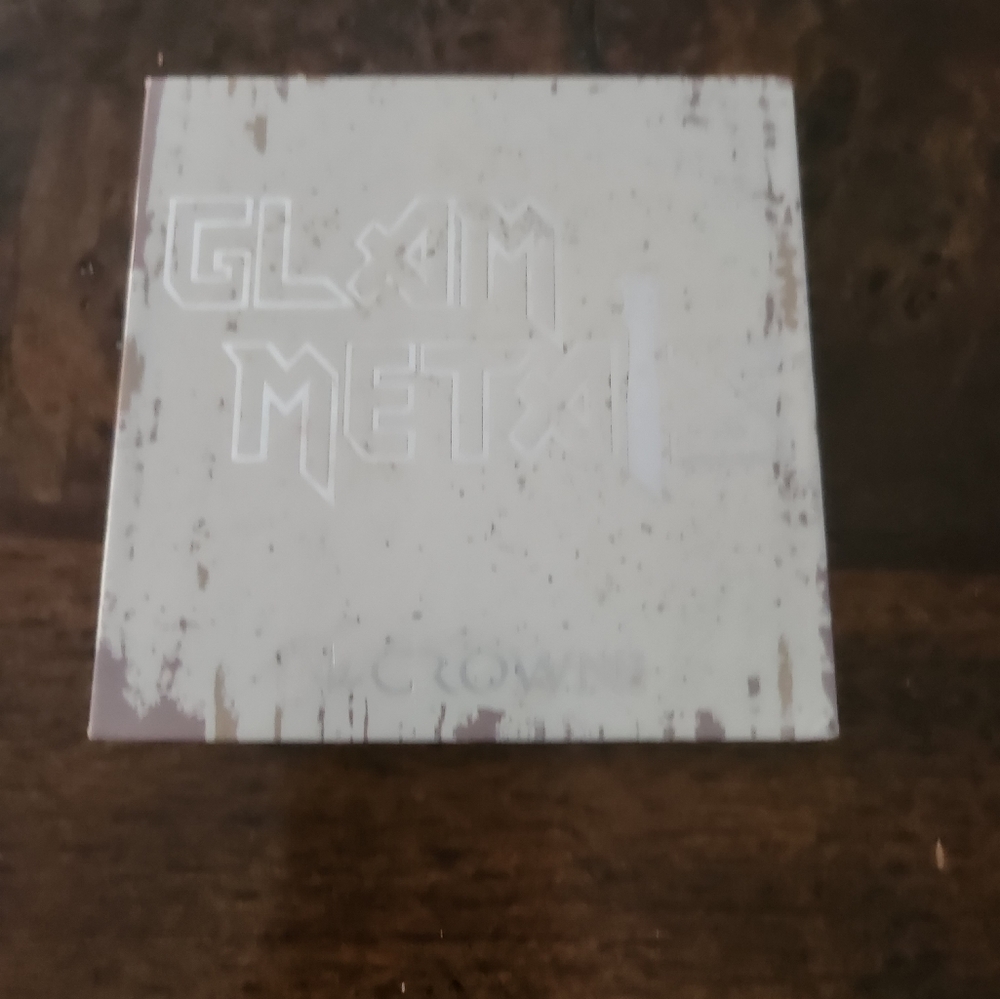 Crown Pro - Glam Metals Eyeshadow Palette